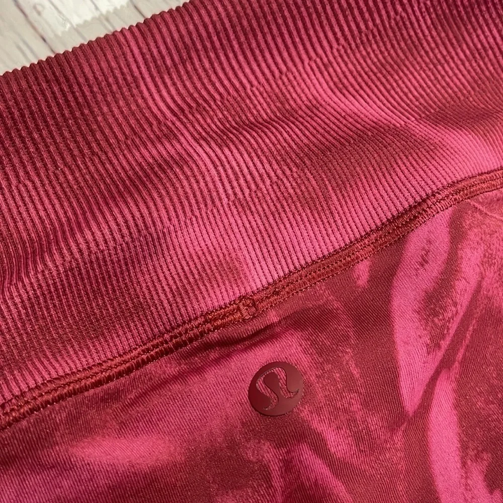 Lululemon Ebb to Street Tight Red WashStone Wash Chianti Leggings